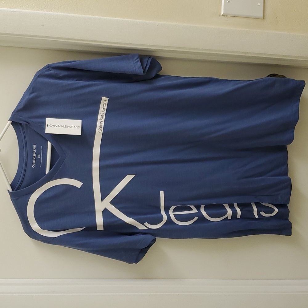 New with tags calvin klein mens short sleeve shirt size L
